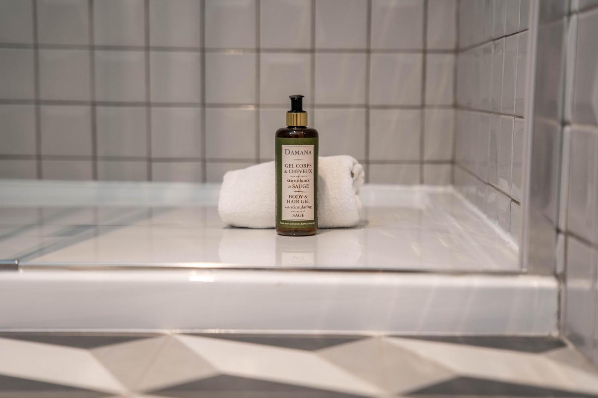 Trindade Bliss: 1Br W/ Free Parking By Lovelystay ポルト エクステリア 写真